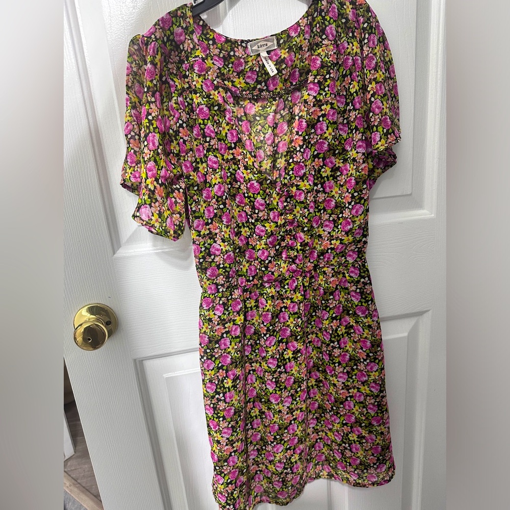 Kira Dress floral button front - women’s floral dress size small/medium fit